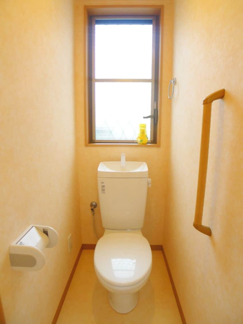 トイレ メゾンＢ・Ｉ市川