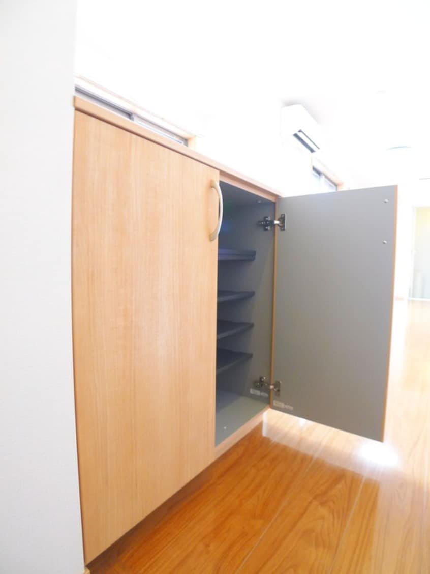 靴箱 メゾンＢ・Ｉ市川