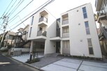 メゾン　ド　ボヌール駒岡