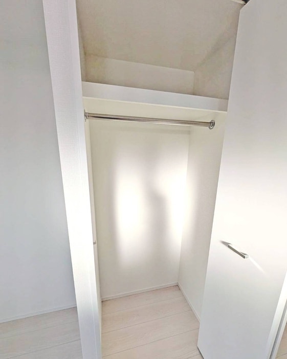 収納 Alivis本八幡