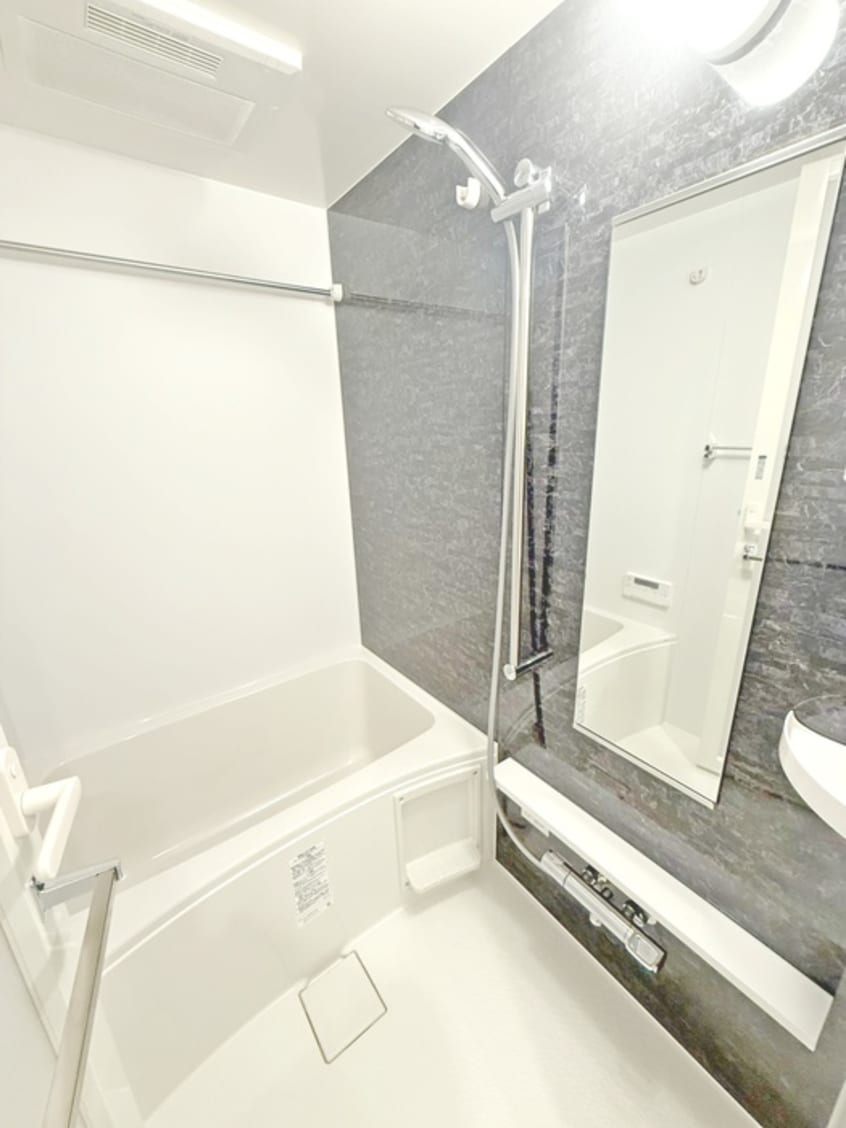 バス／シャワールーム等 Alivis本八幡