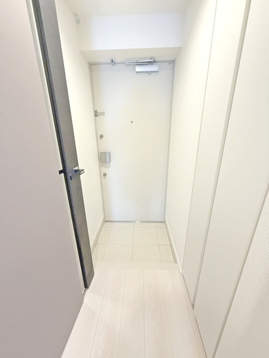 玄関 Alivis本八幡