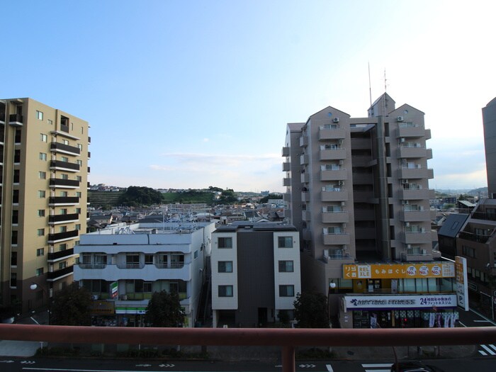 室内からの展望 ガーデンヒルズ聖蹟桜ヶ丘