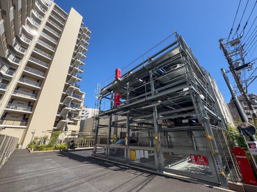 駐車場 スプランディッド西日暮里