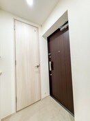 玄関 スプランディッド西日暮里