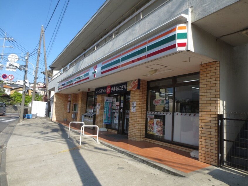セブンイレブン鉄町店(コンビニ)まで165m ネッスルＴＭ