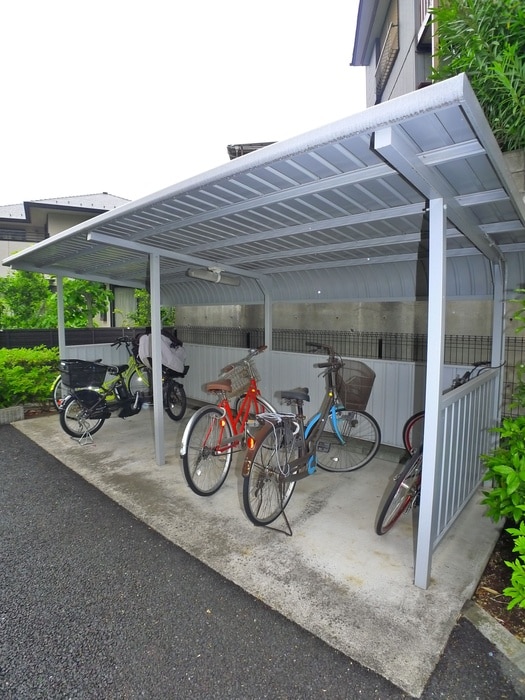 駐輪場 カトルセゾン