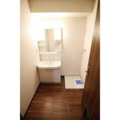 洗面 アスピリア　アラモ－ド