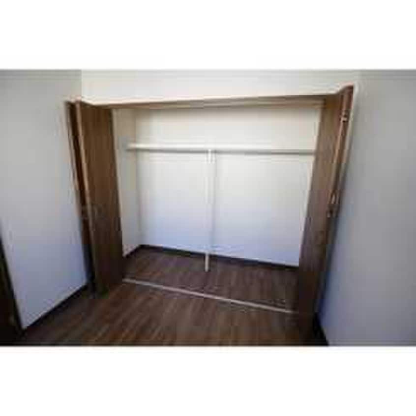 収納 アスピリア　アラモ－ド