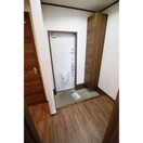 玄関 アスピリア　アラモ－ド