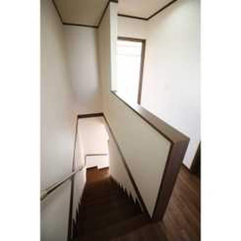 廊下 アスピリア　アラモ－ド