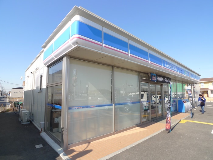 ローソン(コンビニ)まで169m GRANDTIC越谷レイクタウン