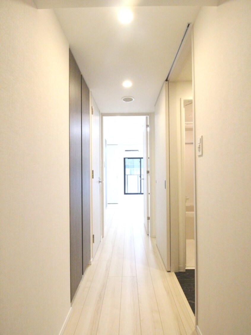 玄関 S-RESIDENCE新宿御苑