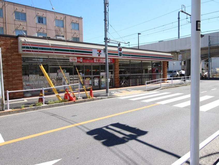 セブンイレブン境１丁目店(コンビニ)まで450m KDXレジデンス武蔵境Ⅱ