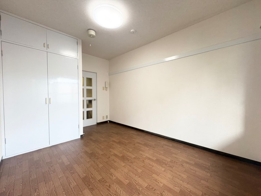 居室 デアベルクハイム