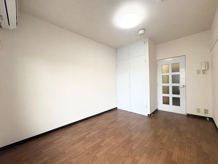 居室 デアベルクハイム