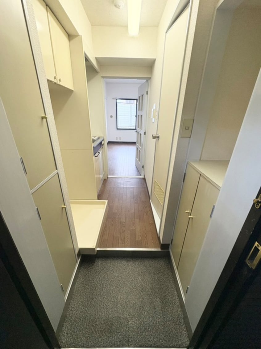 玄関 デアベルクハイム