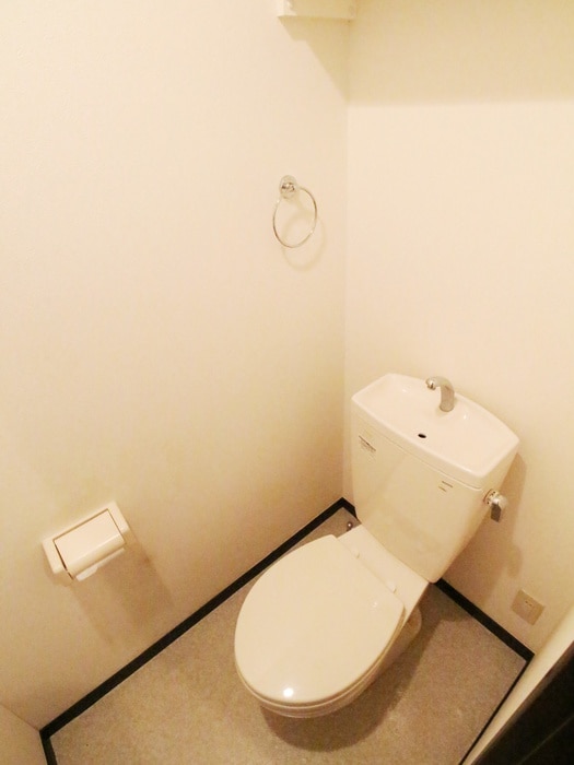 トイレ アムールむつみⅡ