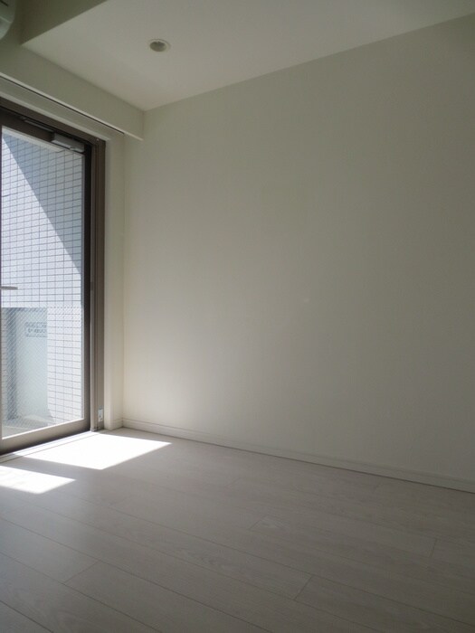 居室 ベルファ－ス目黒