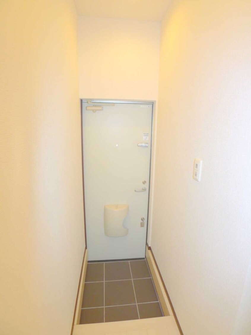 玄関 ＲＯＳＳＯ高柳