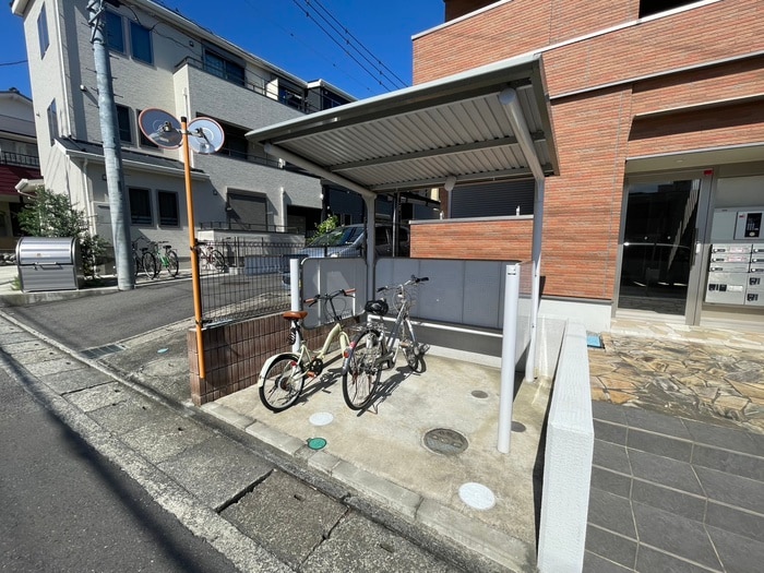 駐輪場 ミニオン　パーク　リア