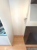 洗濯機置場 トモズハウス