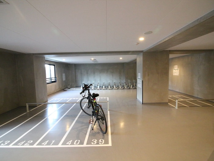 駐輪場 プラウドフラット西早稲田