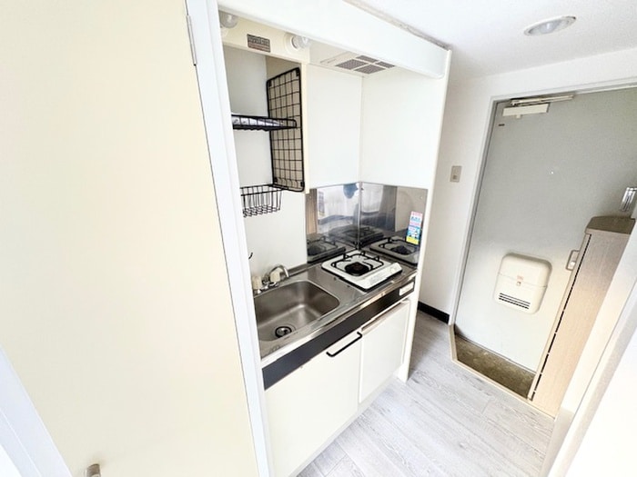 キッチン ネオプラザ白楽Ｂ