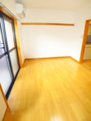 居室 中央コータース二番館