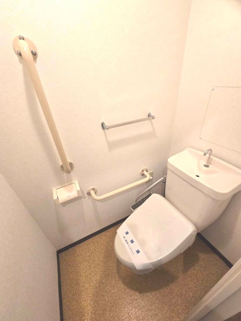 トイレ コーポレート相模原富士見