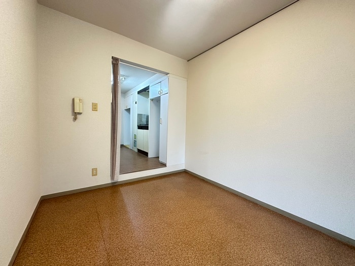 居室 スカイコ－ト横浜富岡(504)