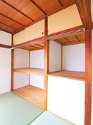収納 榎本方テラスハウス２