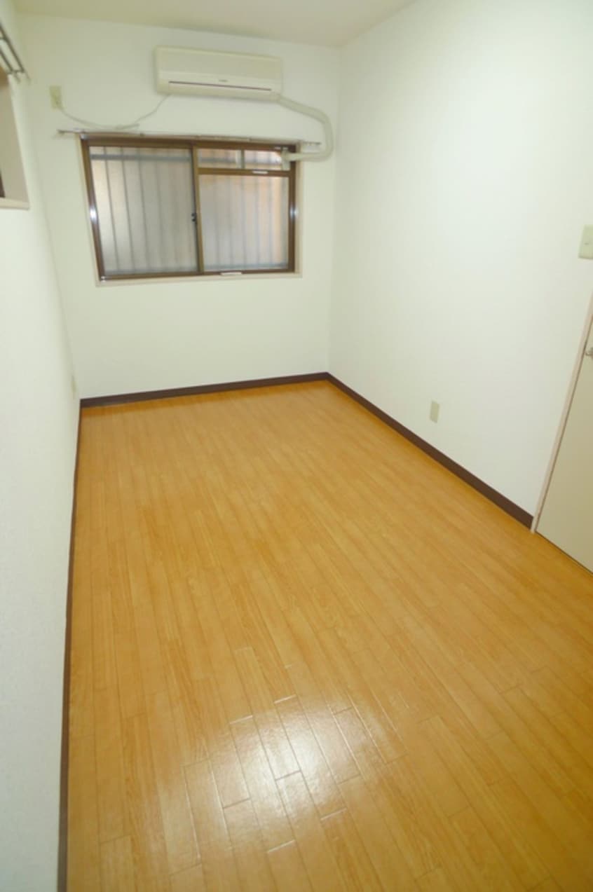 居室 グレ－スフル壱番館