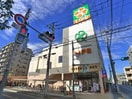 ライフ(スーパー)まで49m 茶乃木コ－ポラス
