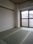 居室 ファミール妻田