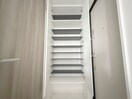 靴箱 レオーネ早稲田