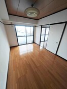 居室 グリーンセピア