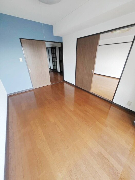 居室 グリーンセピア