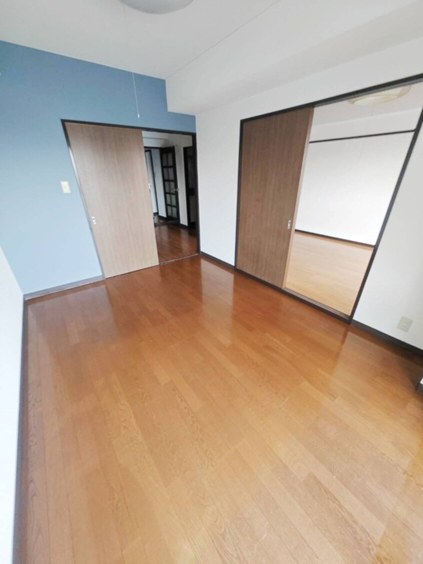 居室 グリーンセピア