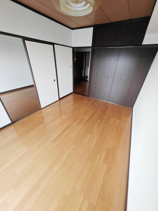 居室 グリーンセピア