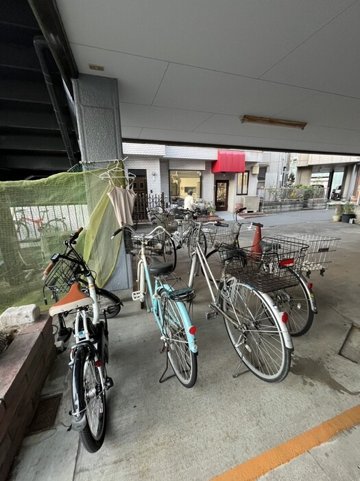 駐輪場 サンライズホ－ラム