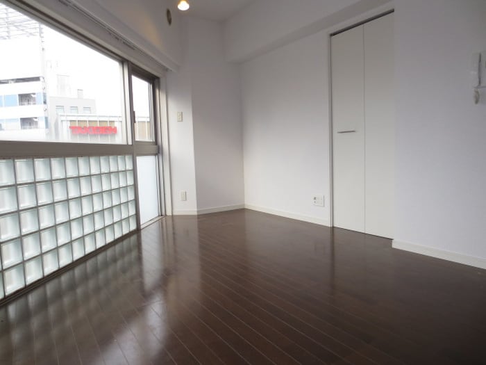 居室 クオ－レ西五反田