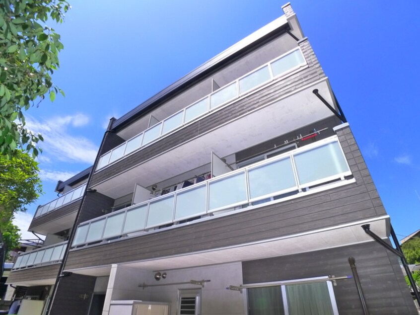 外観写真 Ｒｕｓｃｅｌｌｉａ市川