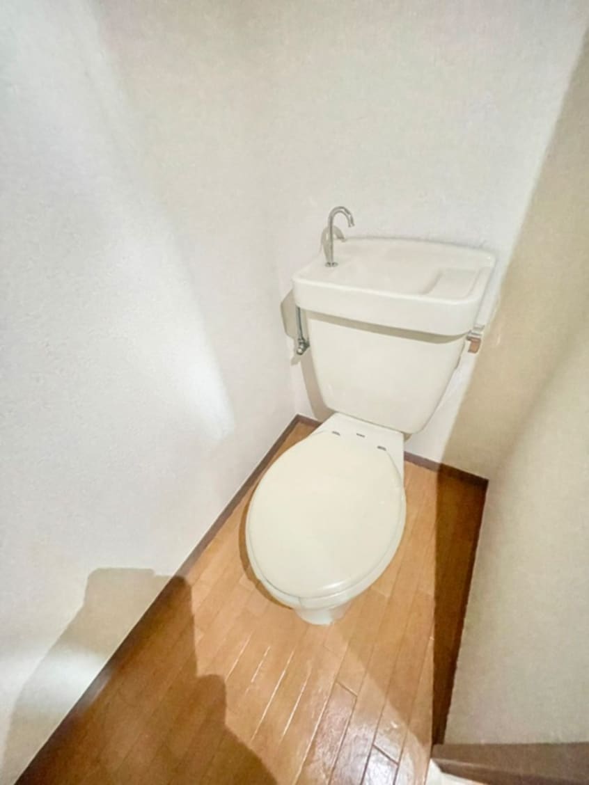 トイレ エクセルハイム西ヶ原