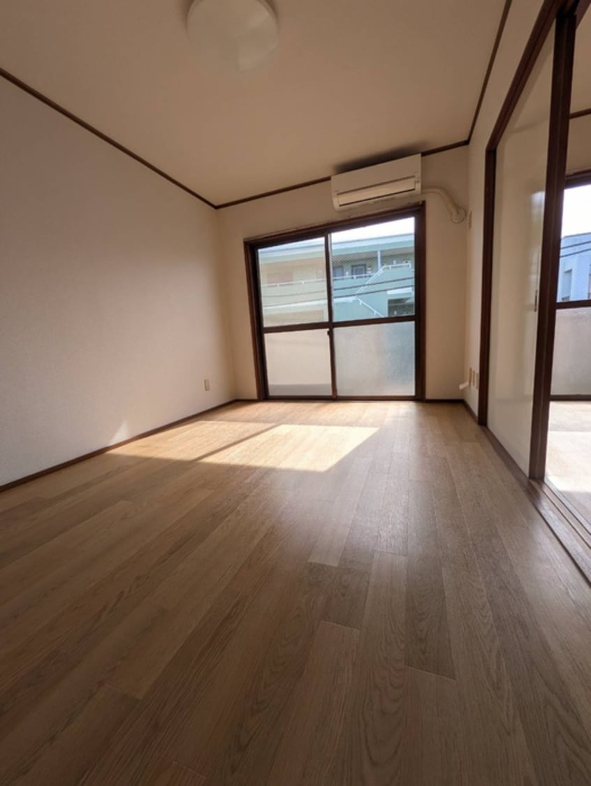 内観写真 ヒルズイシダⅡ