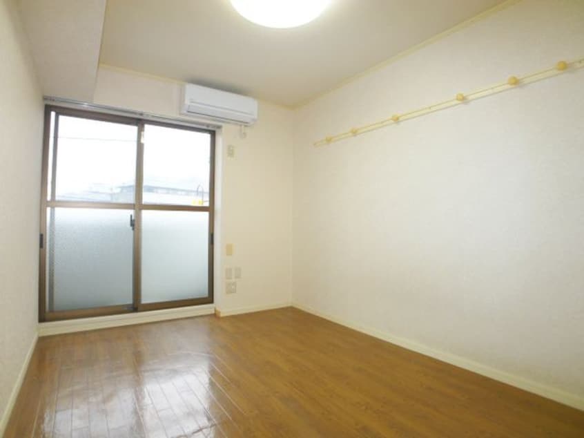 居室 プティシャンブルＫ