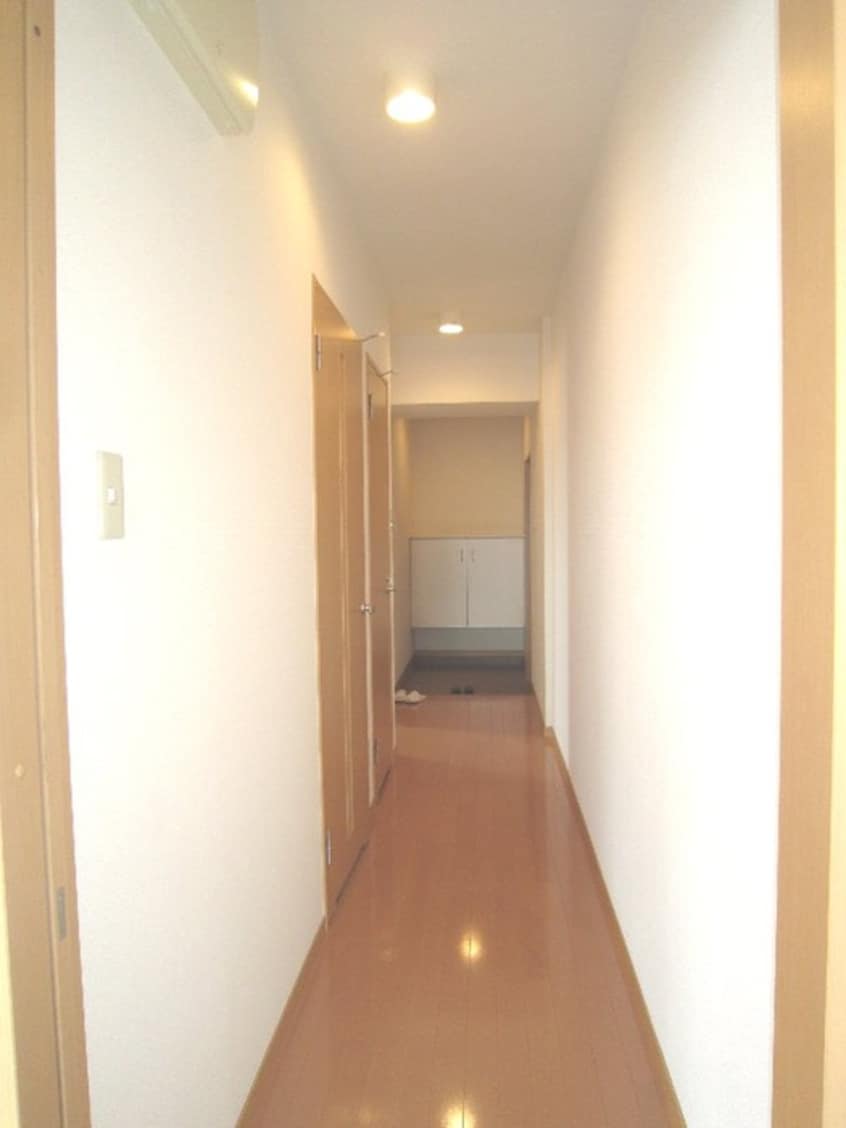 廊下 ドゥーエ清澄白河