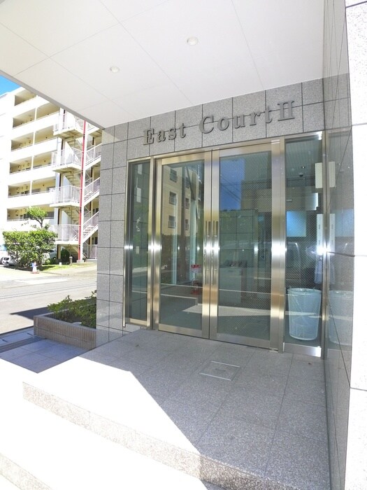 エントランス部分 EAST COURTⅡ