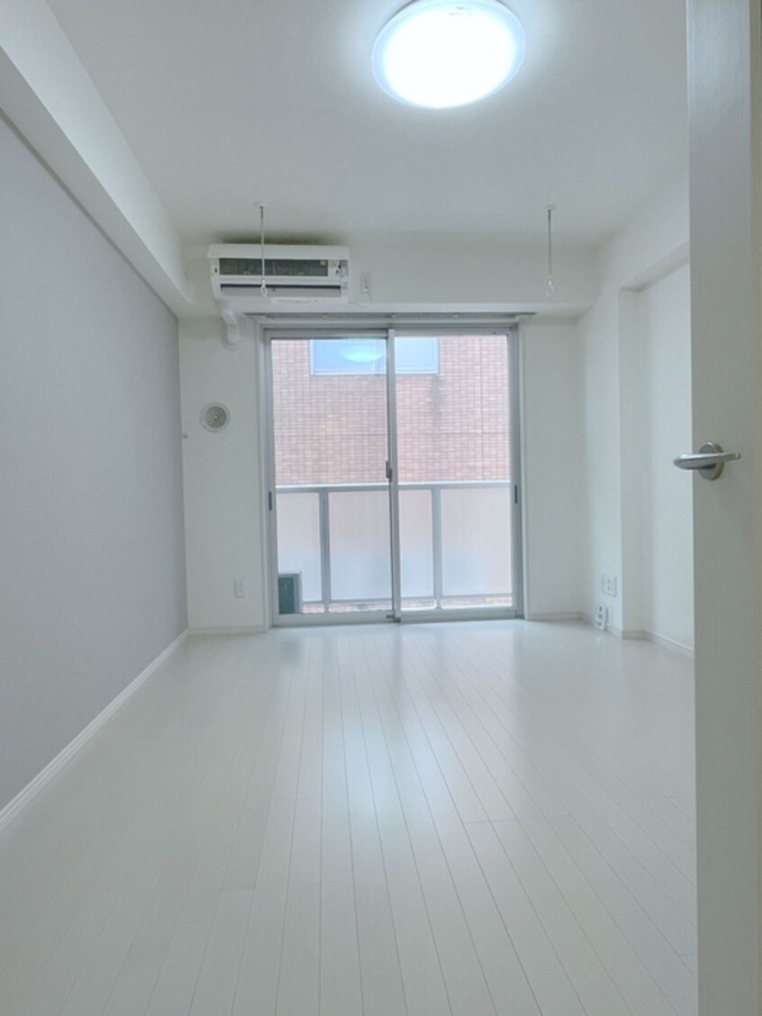 居室 EAST COURTⅡ