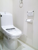 トイレ クワトロ　ロマーノ